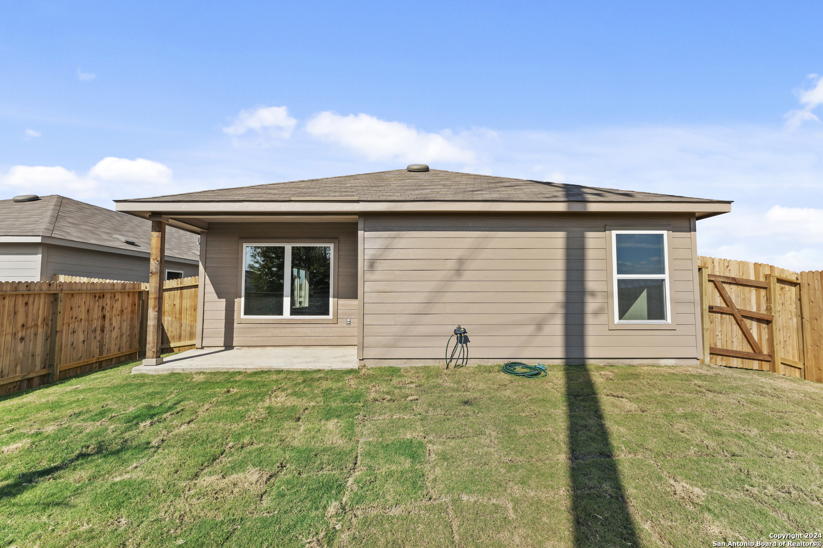 5518 Sage Grove