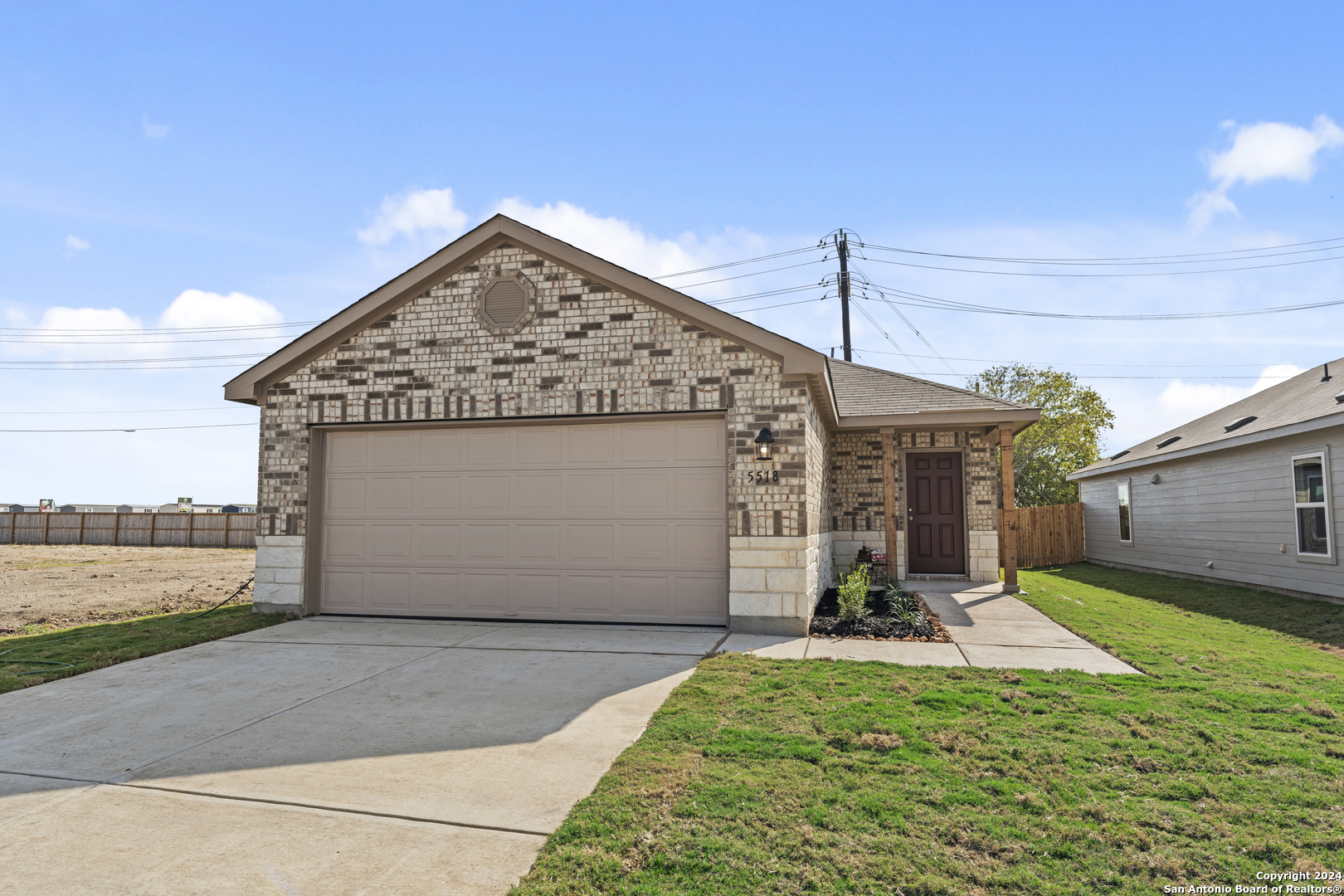 5518 Sage Grove