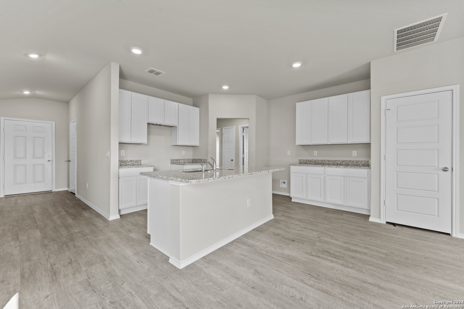 5518 Sage Grove
