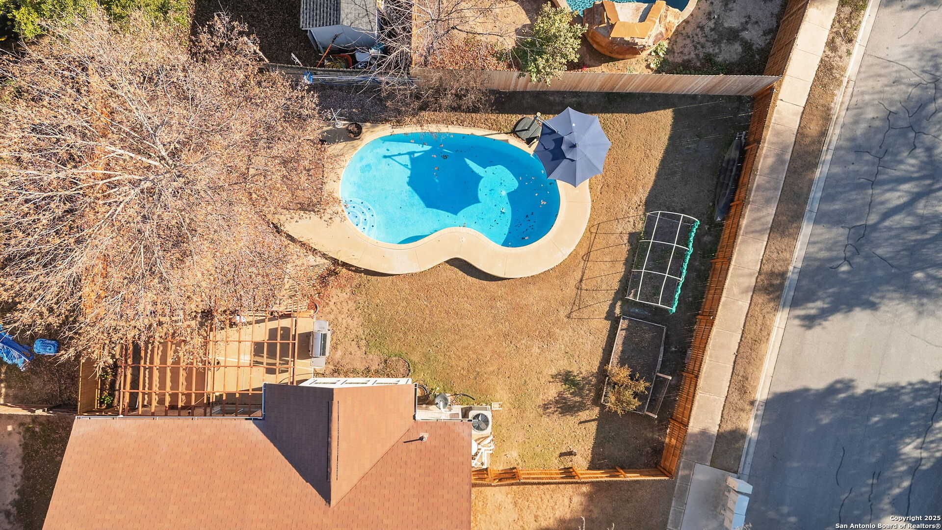 1613 Willow Top Dr