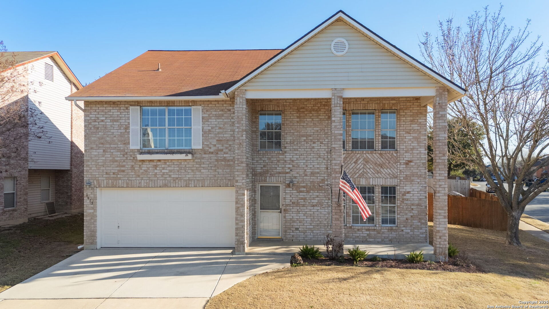 1613 Willow Top Dr