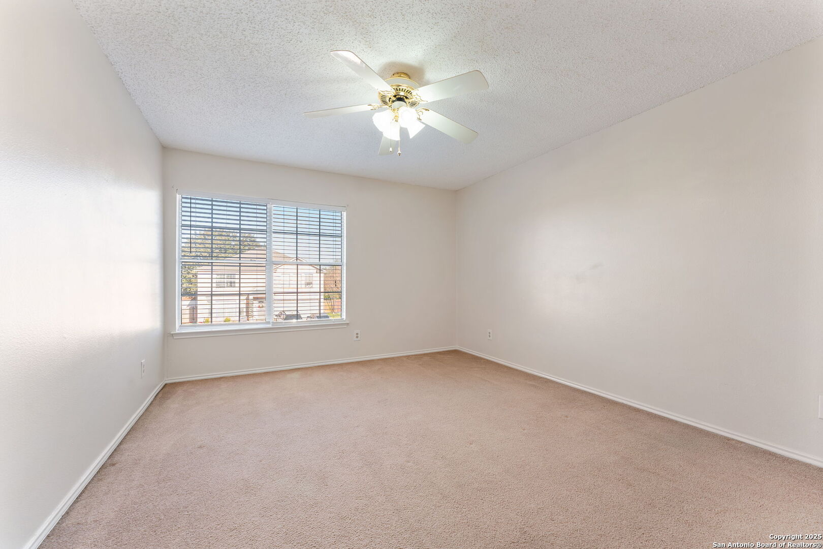 1613 Willow Top Dr