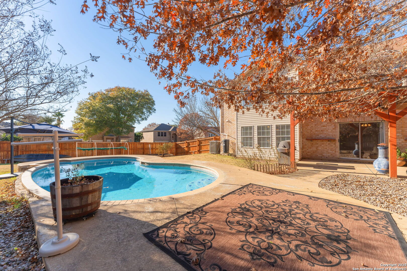 1613 Willow Top Dr