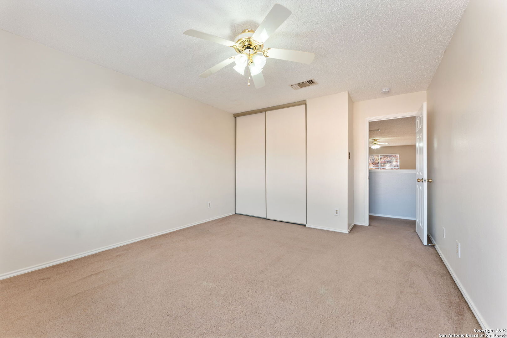 1613 Willow Top Dr