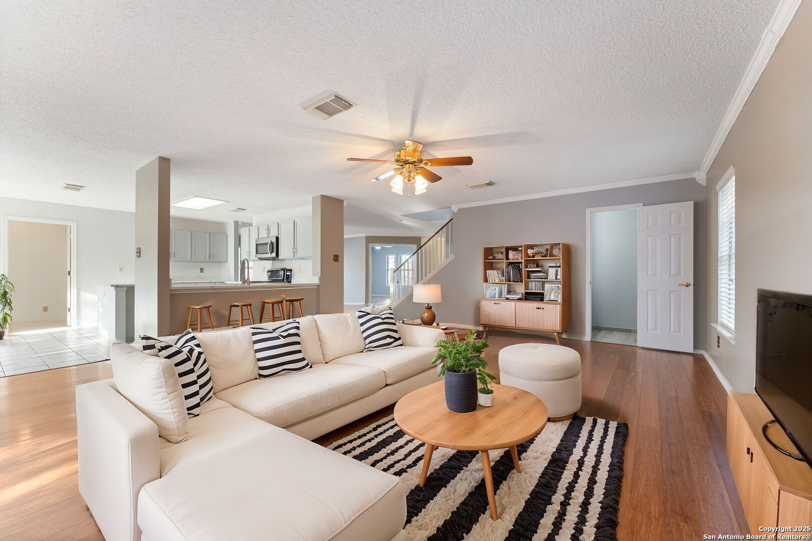 1613 Willow Top Dr