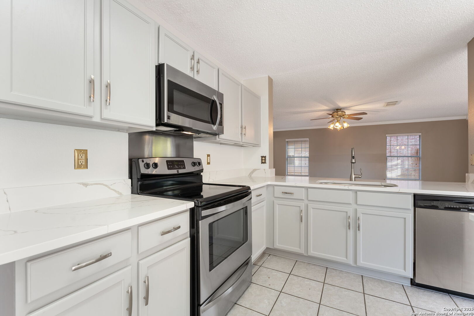 1613 Willow Top Dr