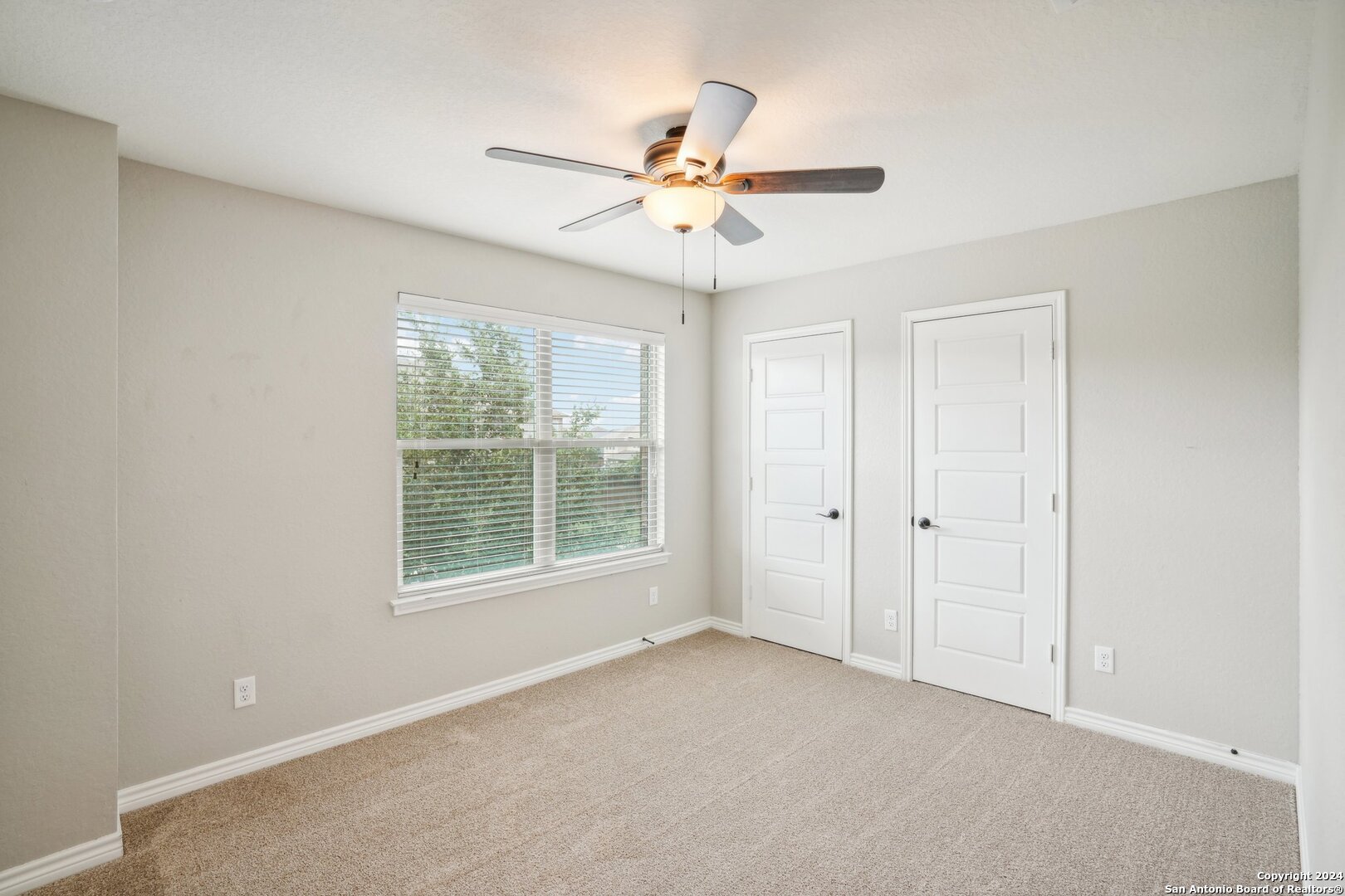 4602 SEBASTIAN OAK