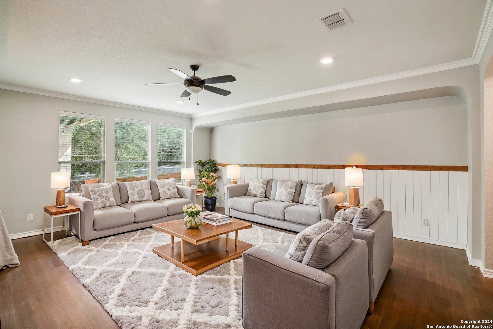 4602 SEBASTIAN OAK