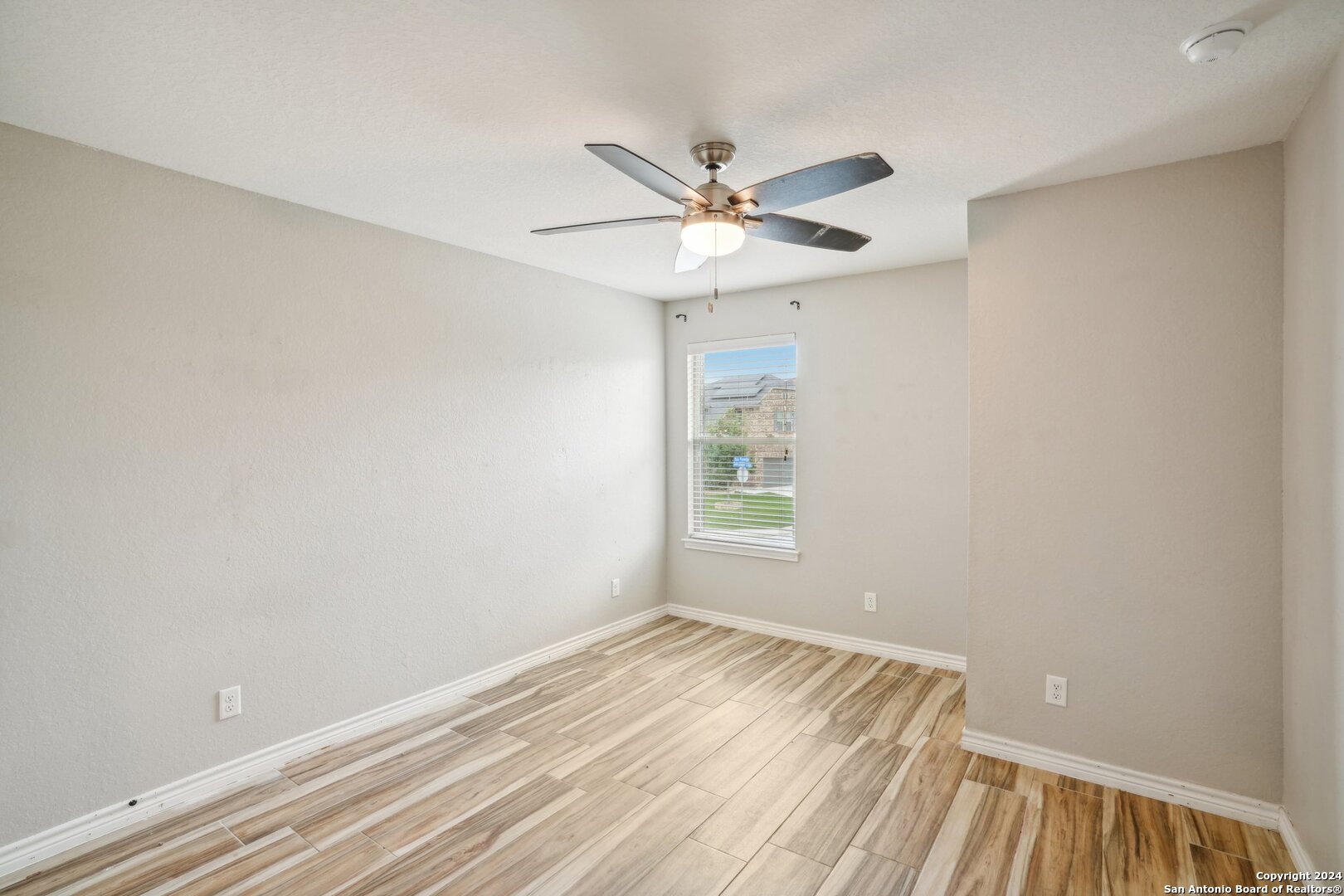 4602 SEBASTIAN OAK