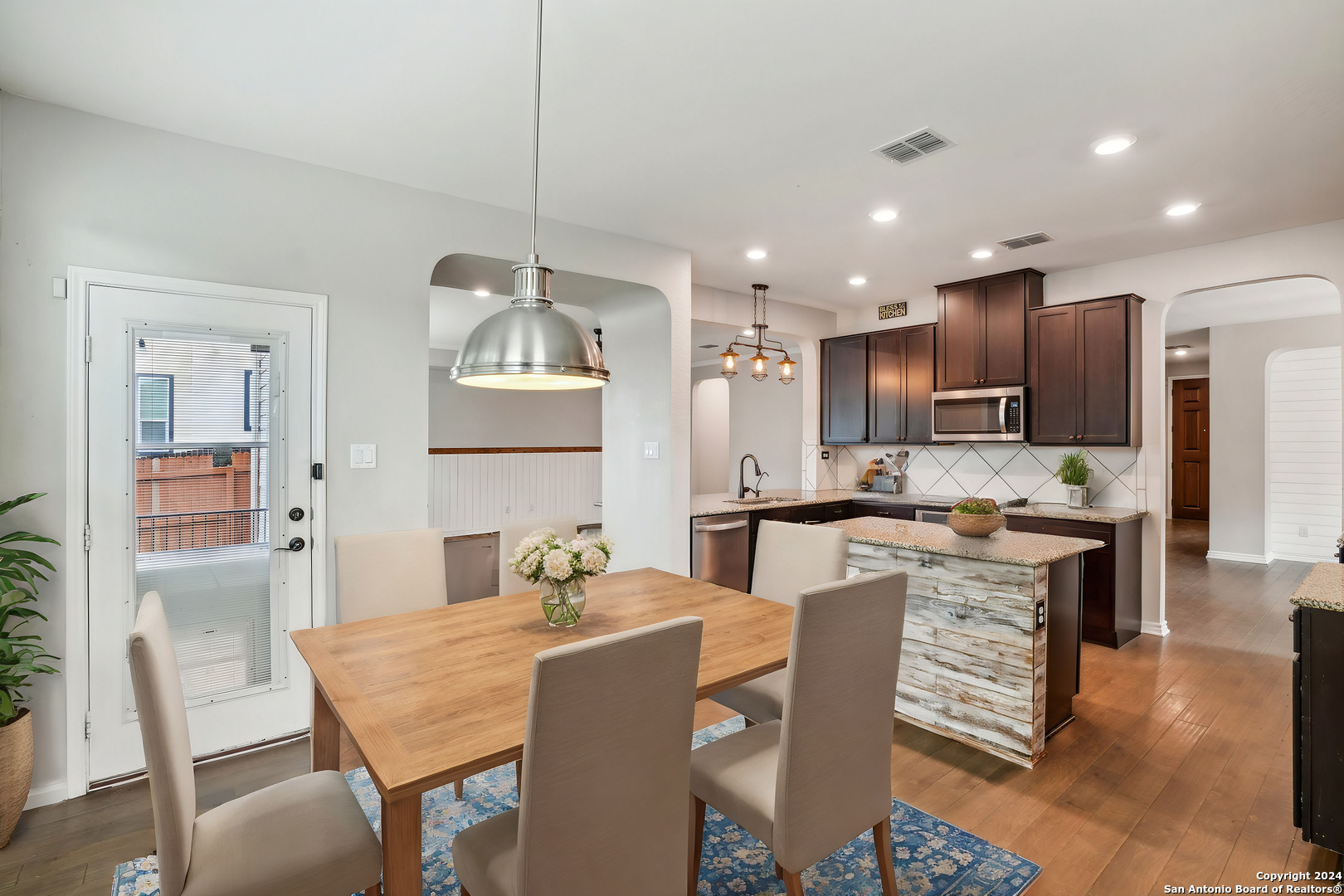 4602 SEBASTIAN OAK