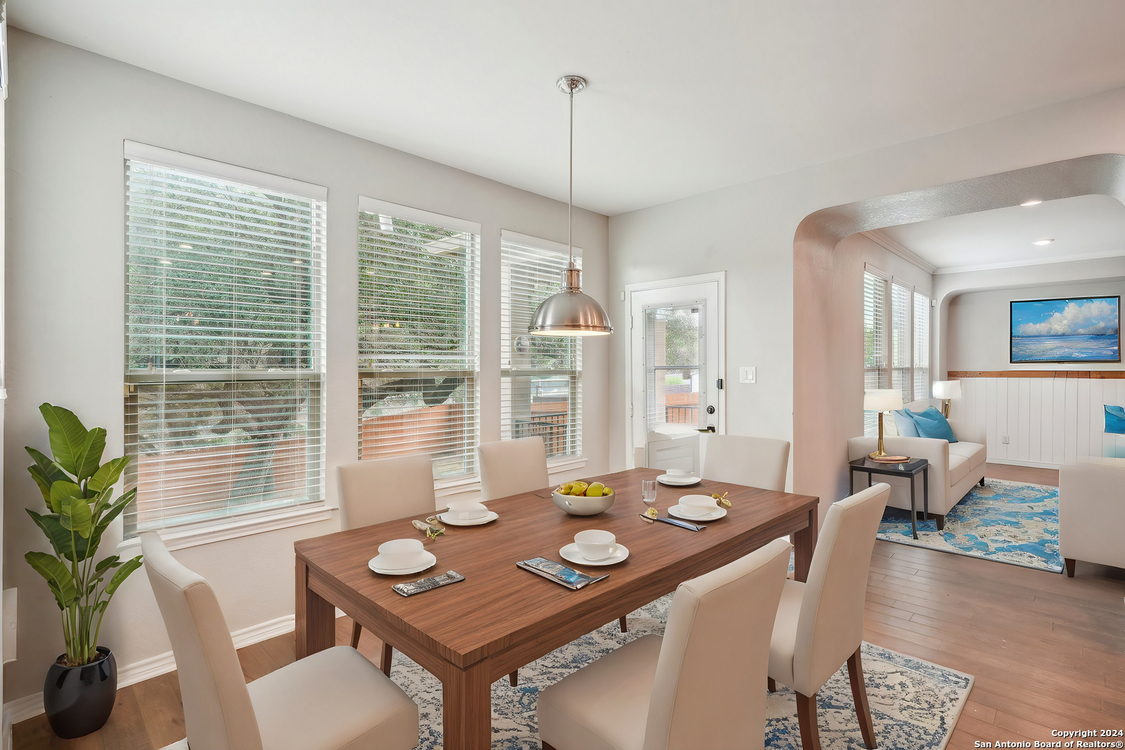 4602 SEBASTIAN OAK