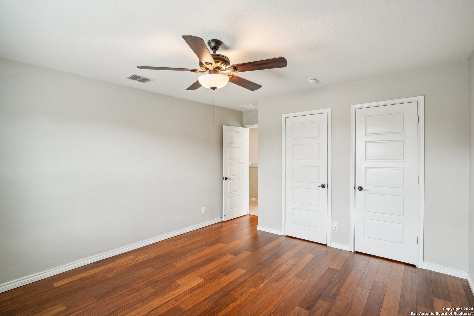 4602 SEBASTIAN OAK
