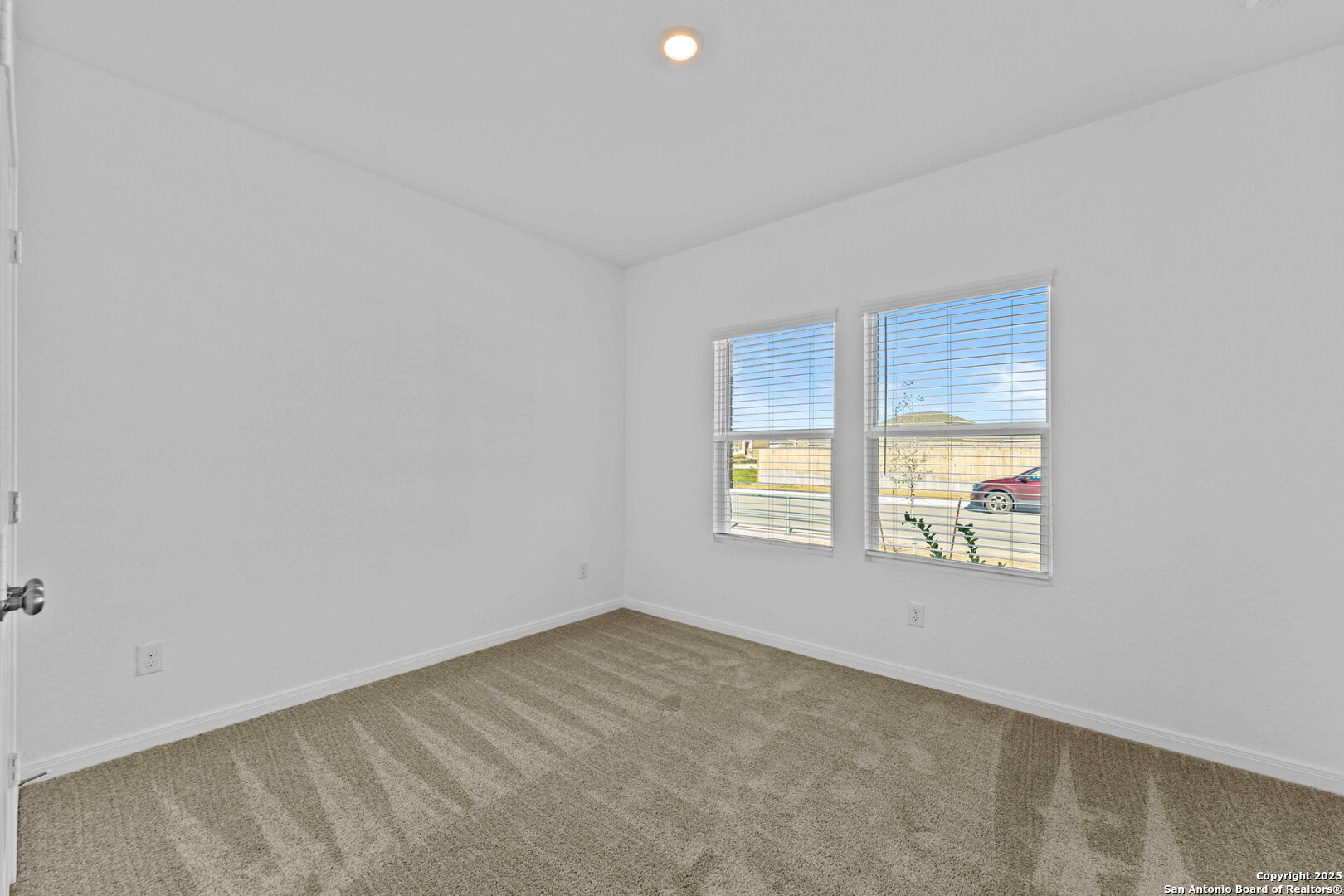 512 Cordova Terrace