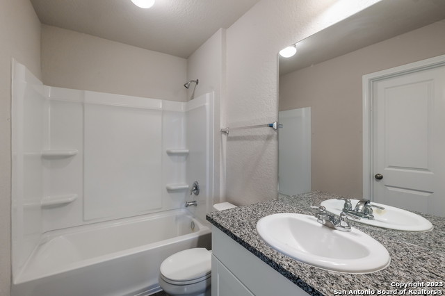 8527 Astral Place
