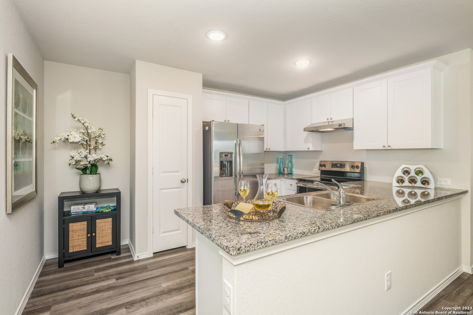 5320 Cloves Cove