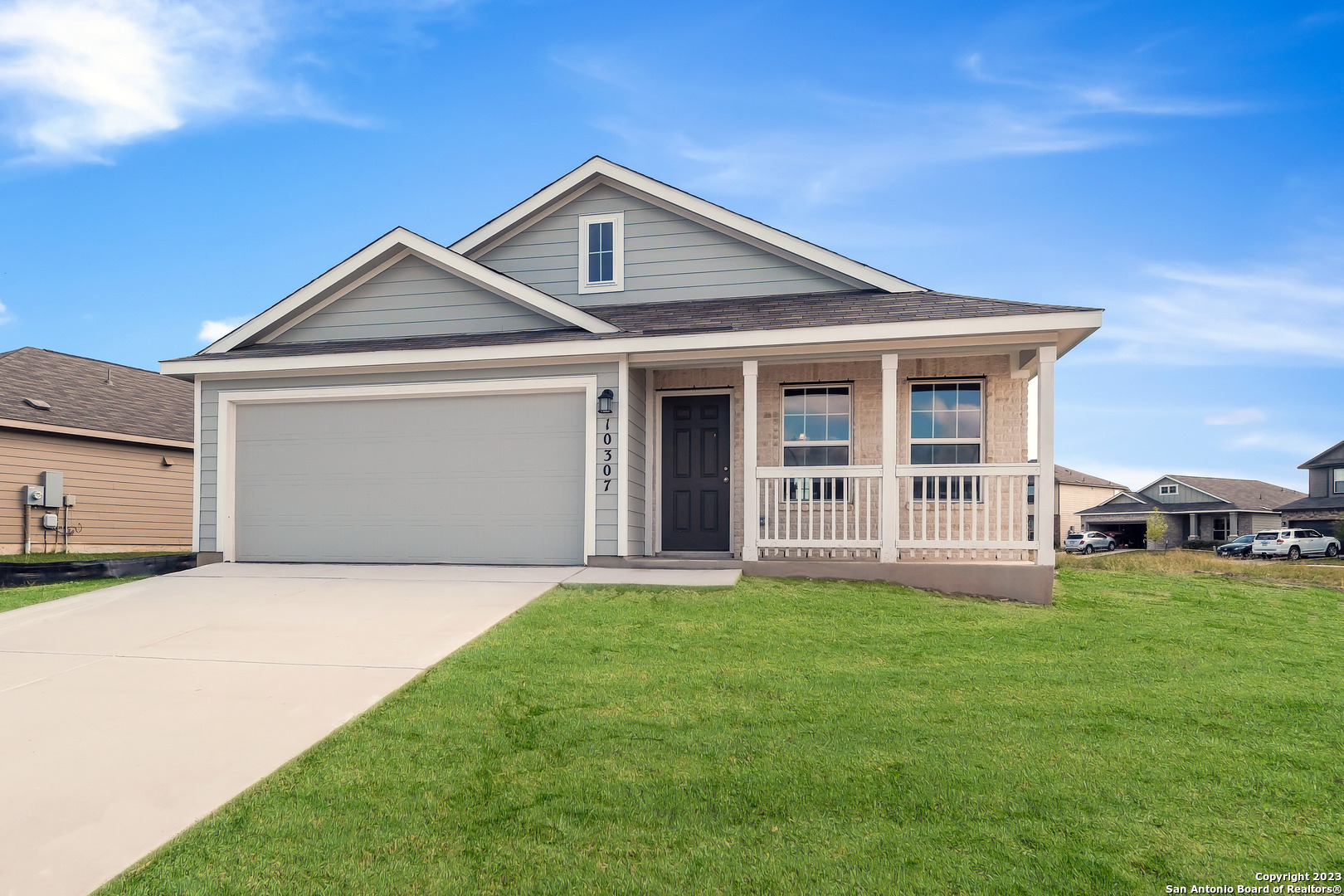5325 Cloves Cove