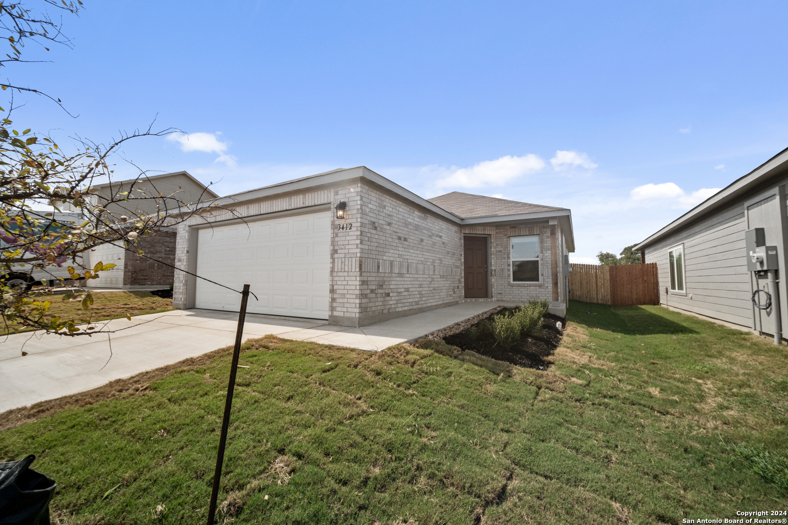 3412 McCrae Crossing