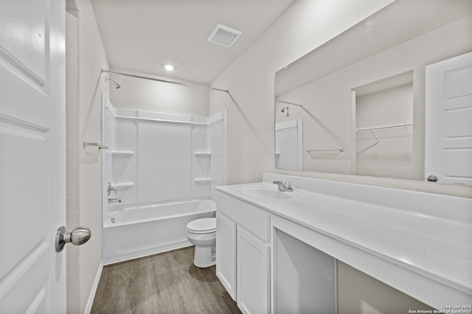 3412 McCrae Crossing