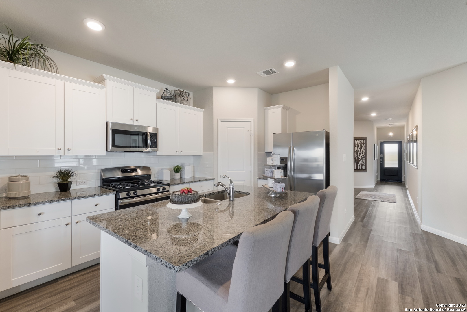 8411 Pink Sapphire