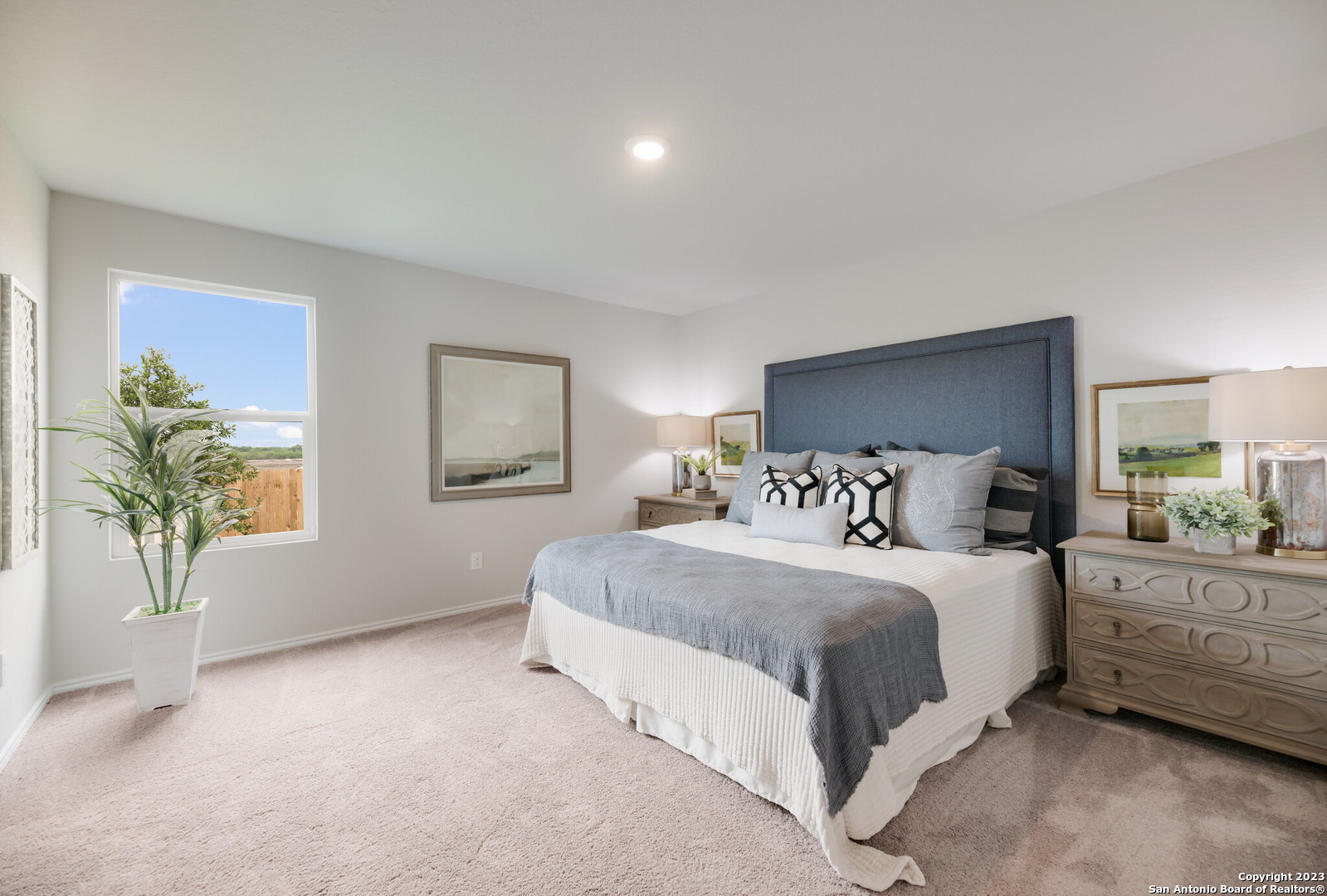 12911 Lake Fryer