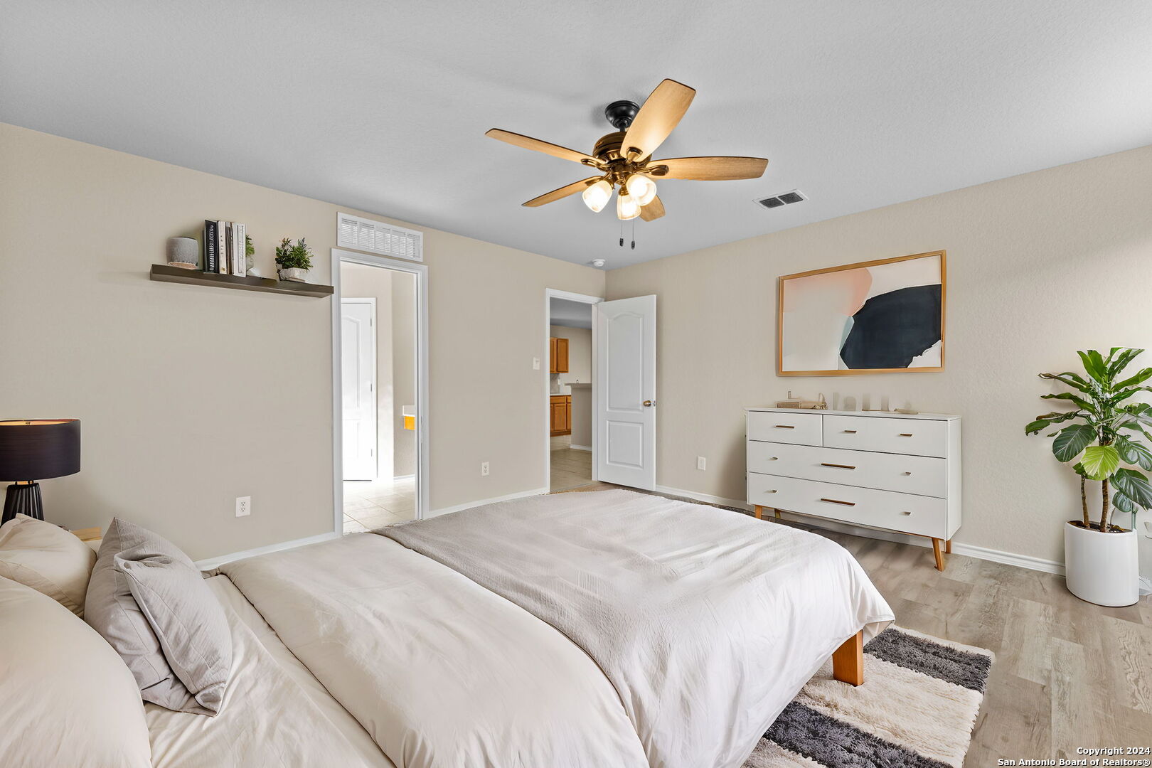 8803 LAGUNA RIO