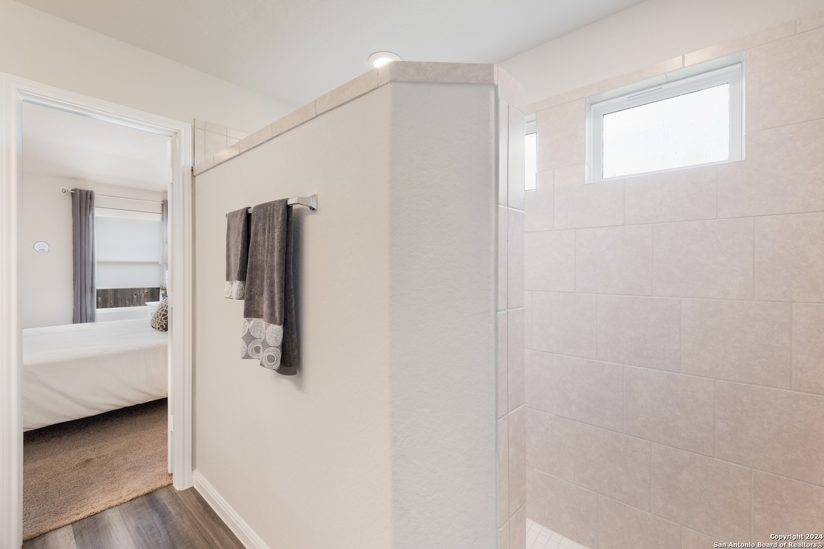 4927 Legacy Trail
