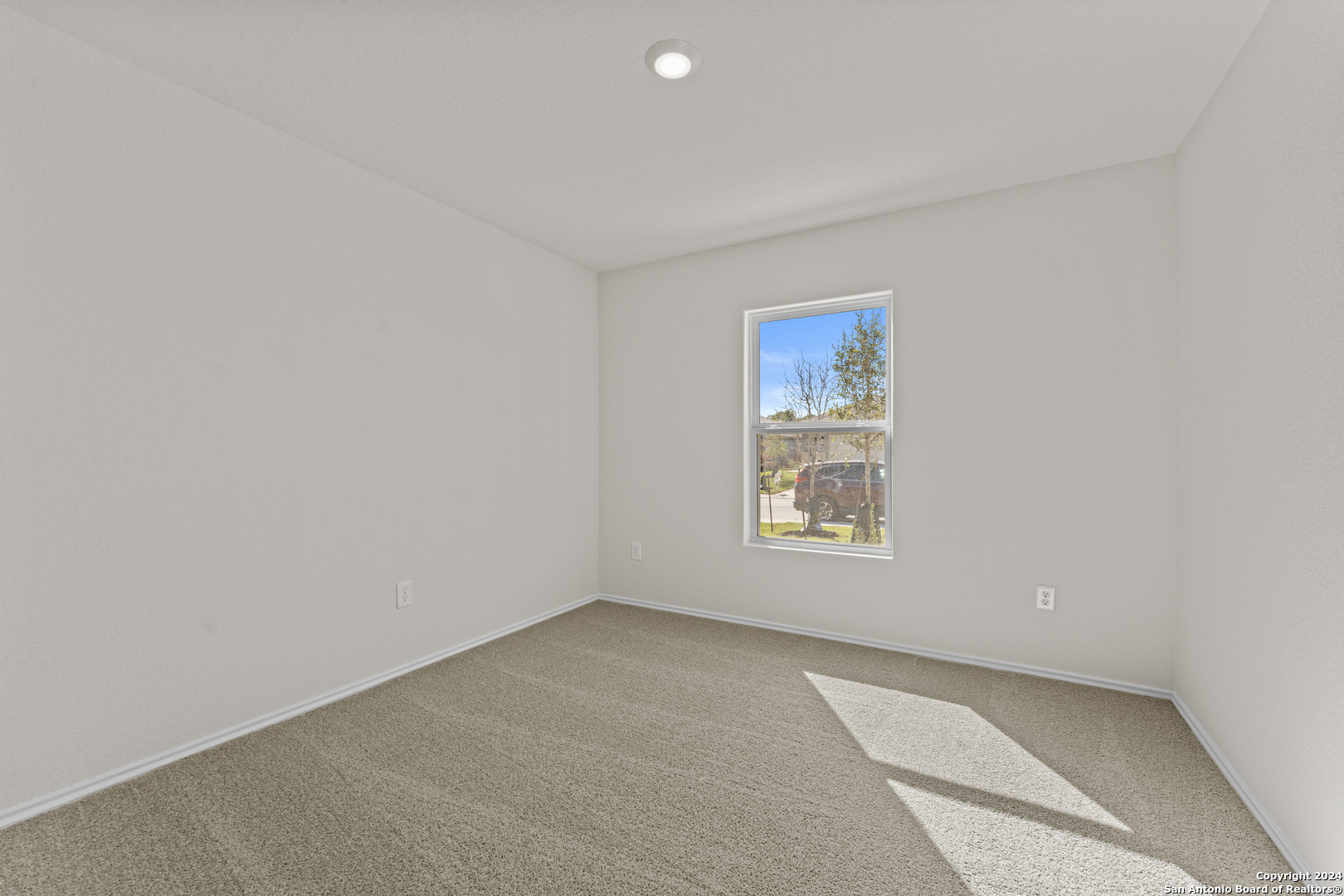 3437 McCrae Crossing