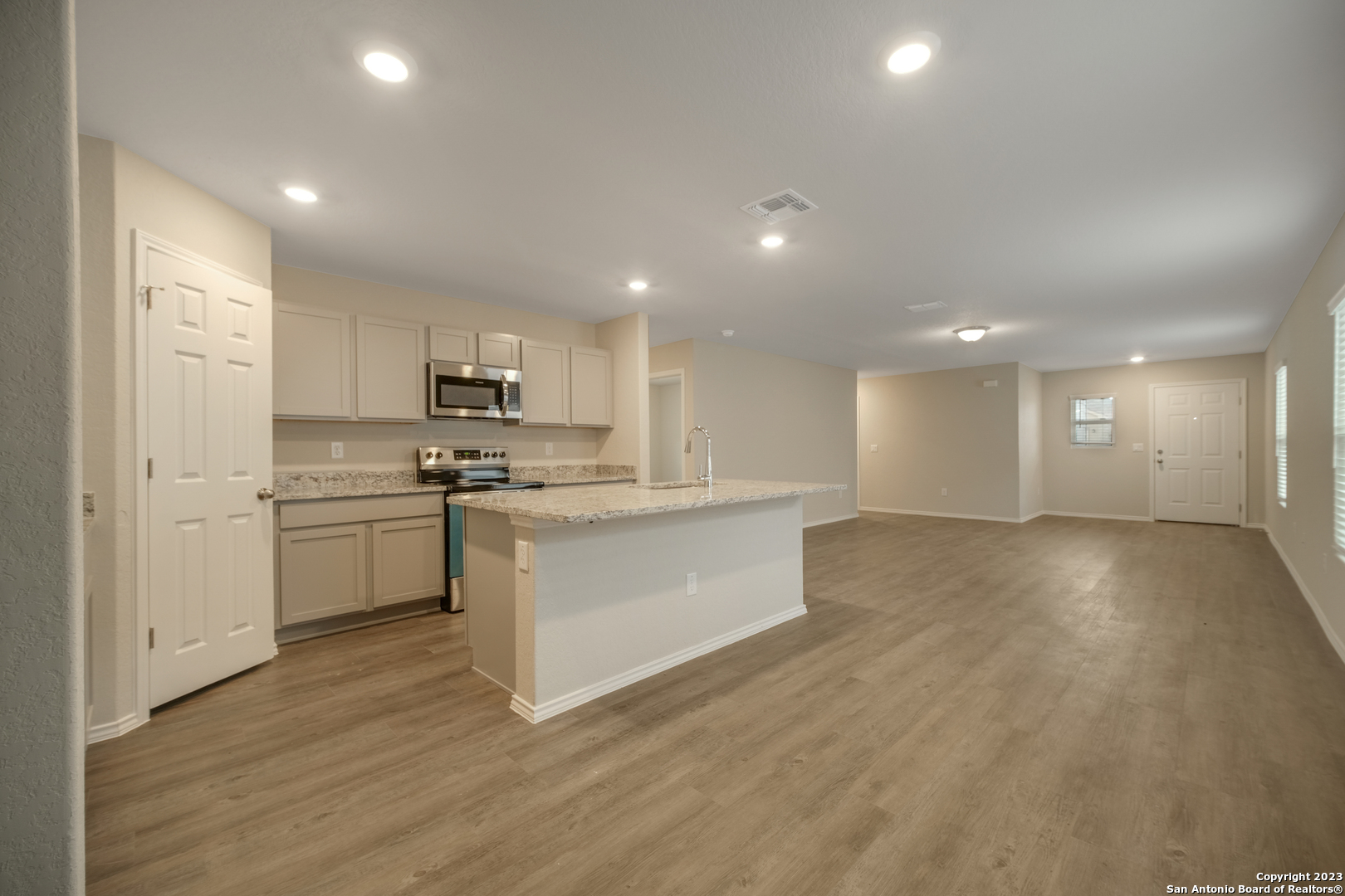 4019 Garcia Grove