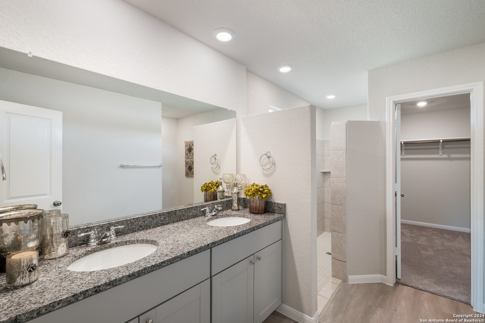 921 Riviera Court
