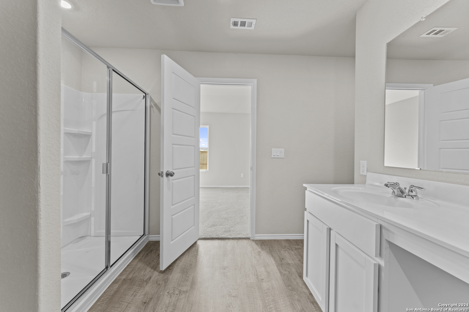 9637 Garnet Grove