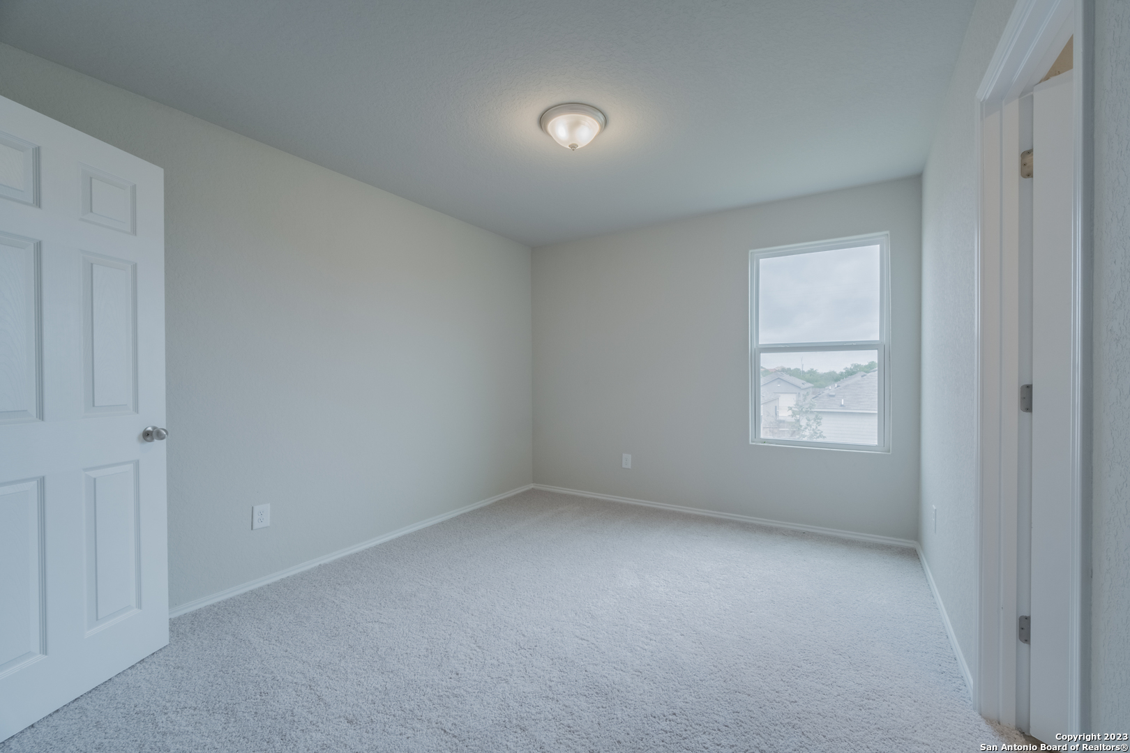 1822 Charlie Cove