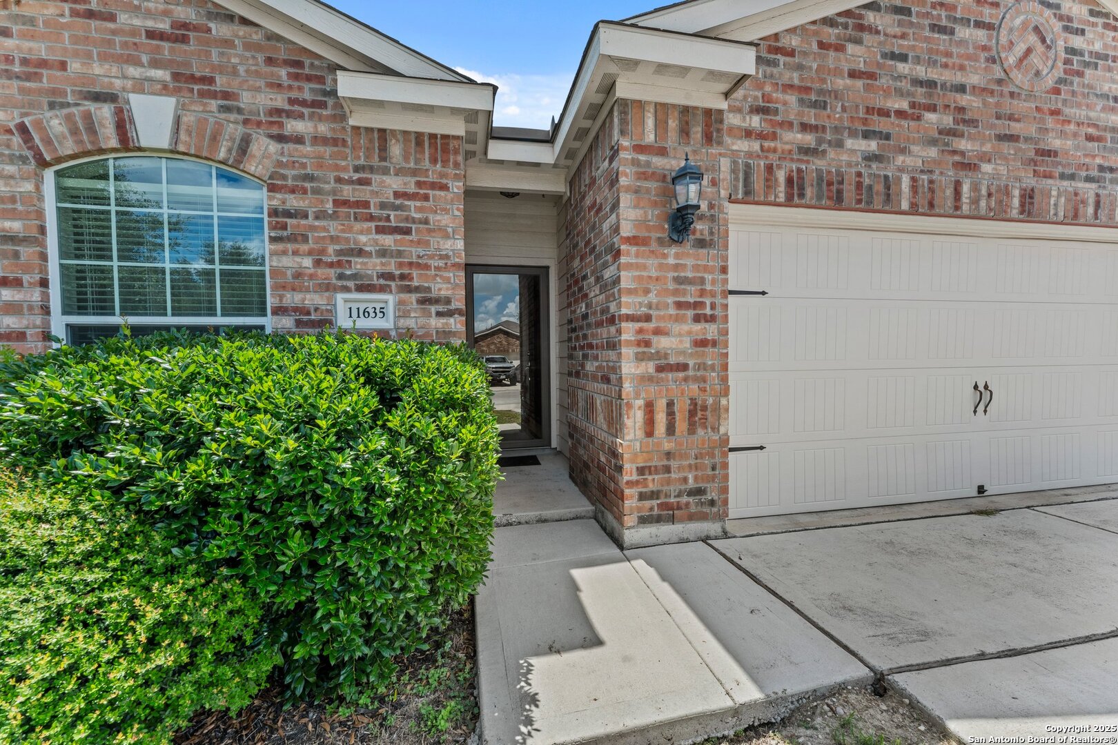 11635 Luckey Ledge