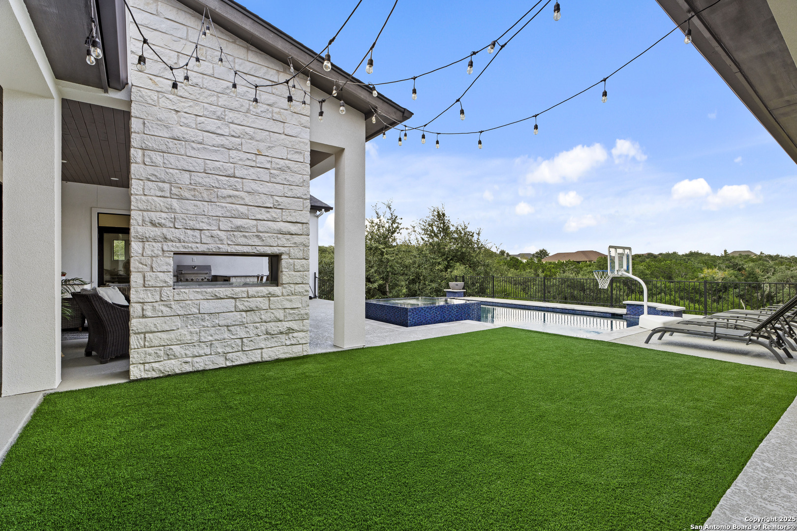 318 Upland Court