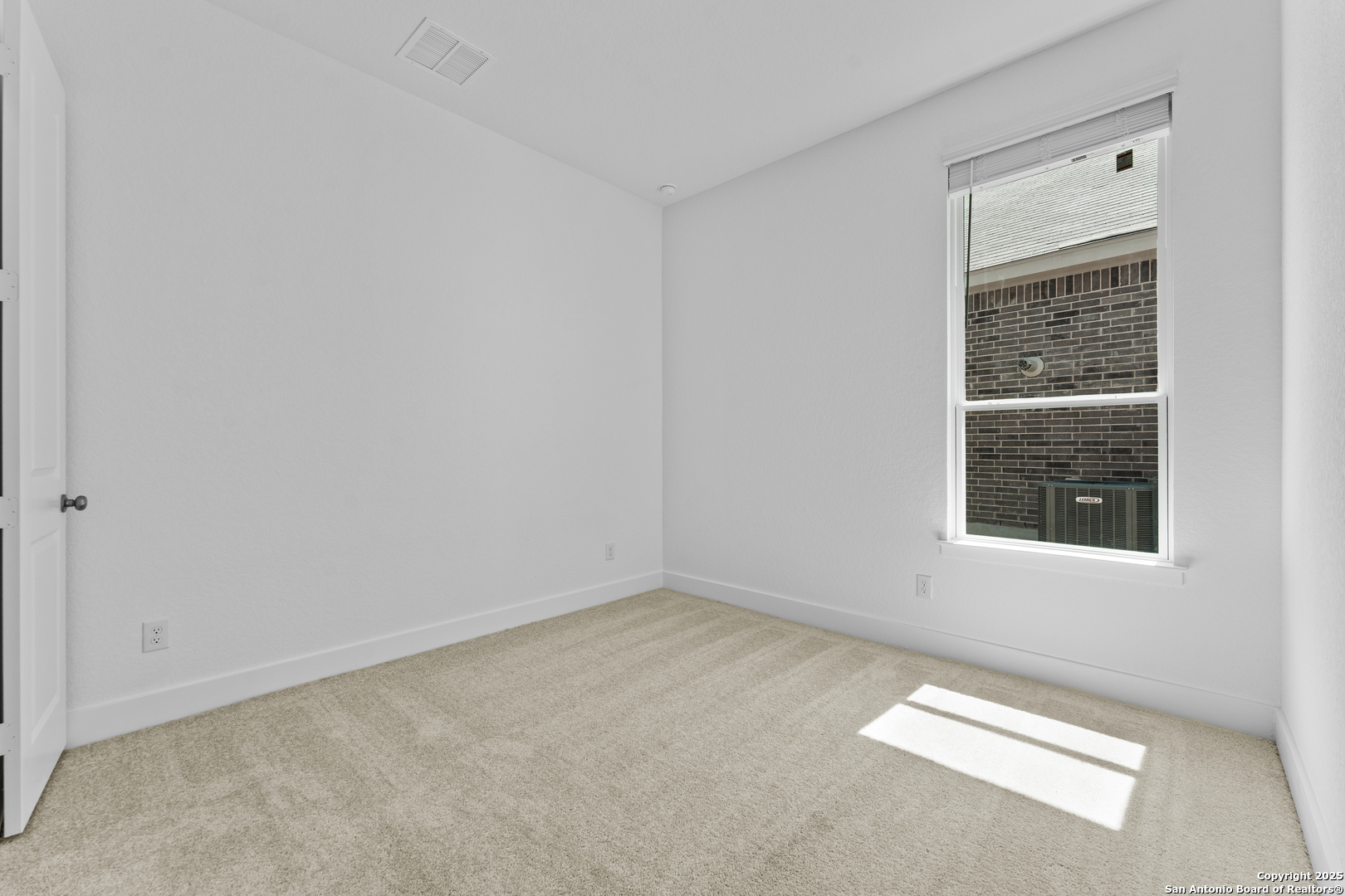 5536 Paschal Park