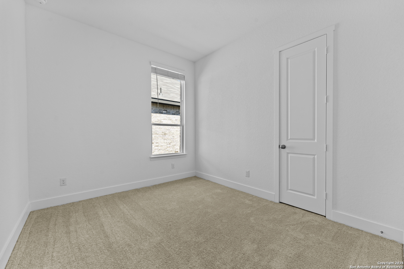 5536 Paschal Park