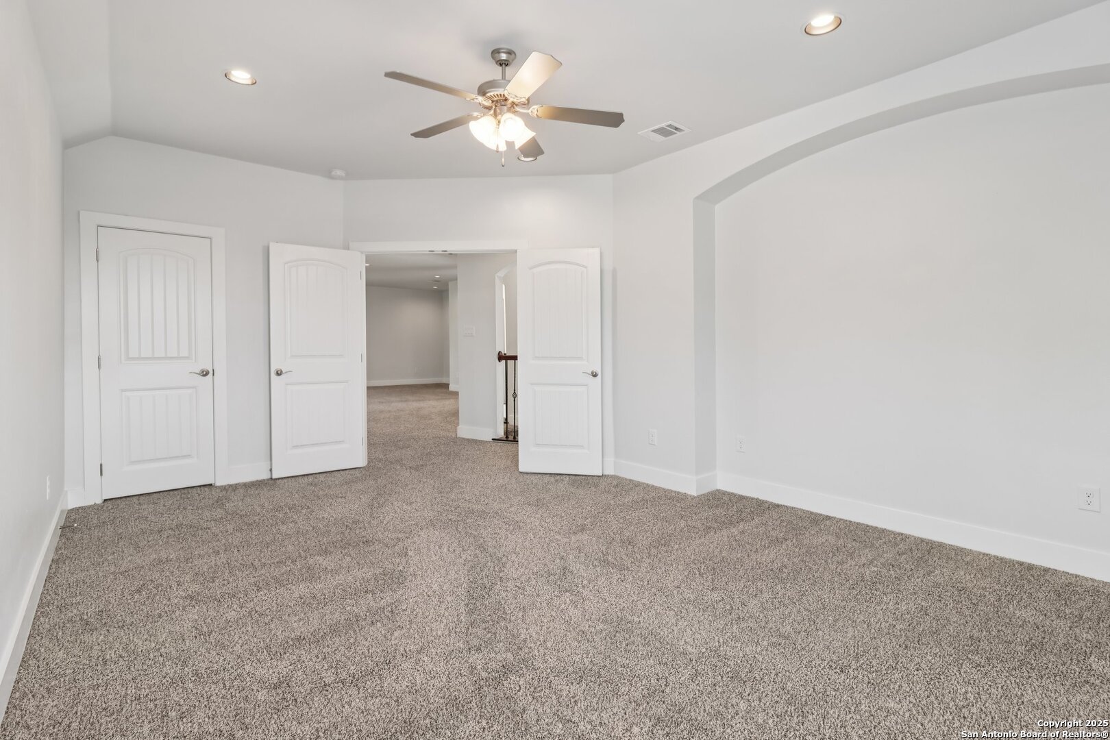 31037 Clover Pass