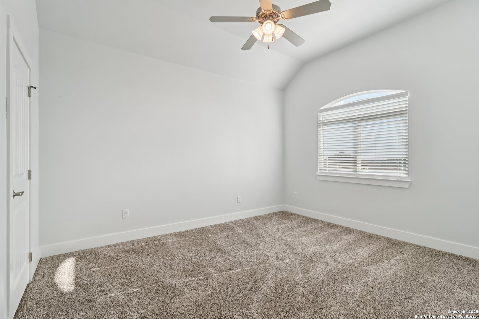 31037 Clover Pass