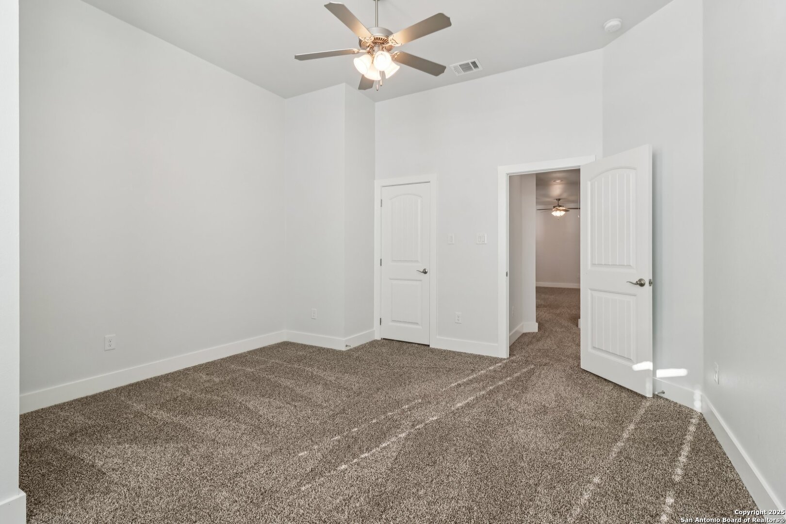 31037 Clover Pass