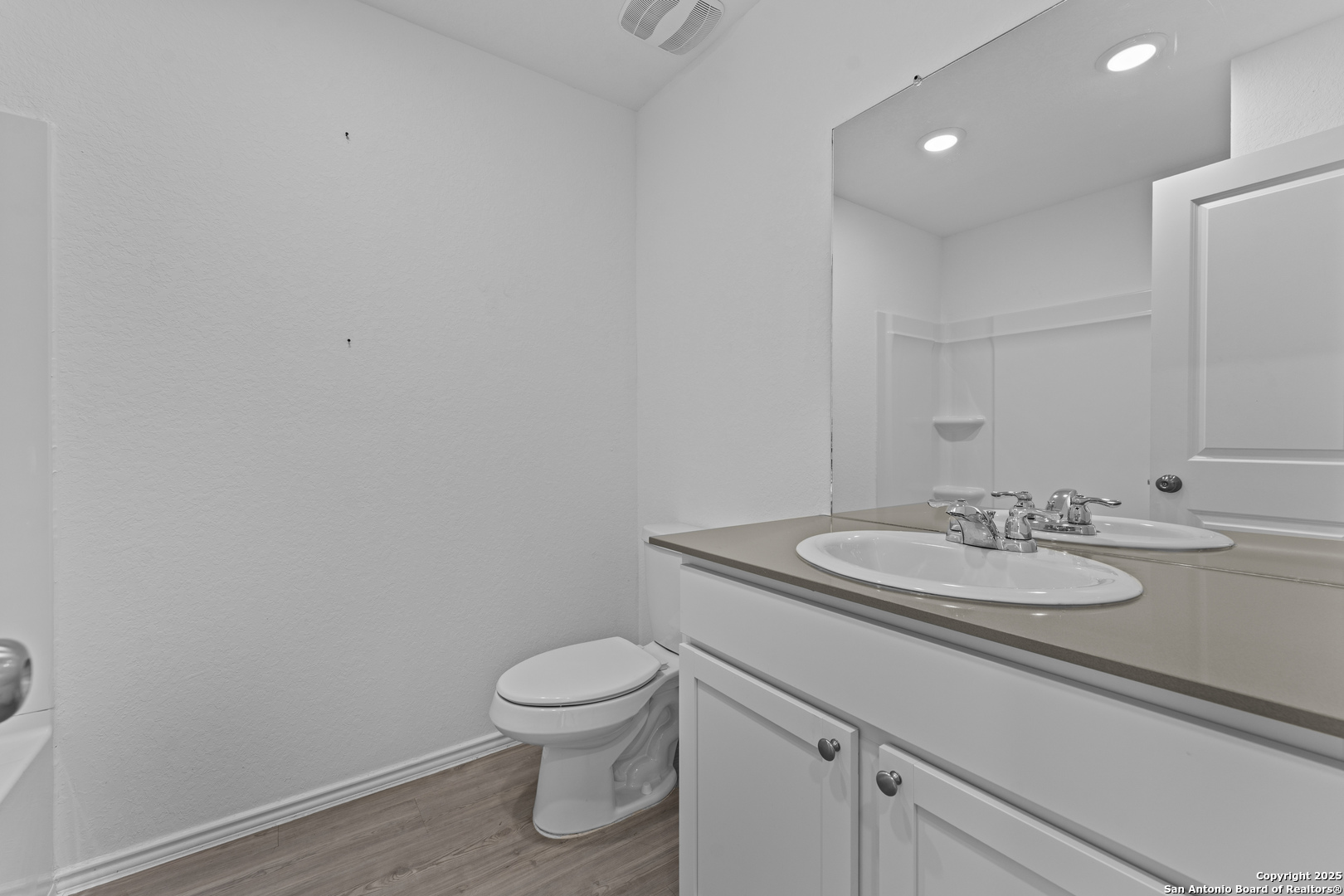 100 Vista View