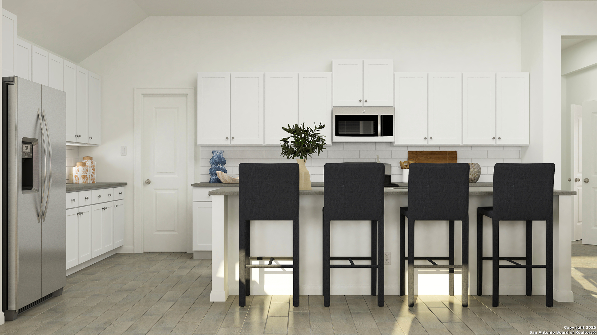 8941 San Carlos