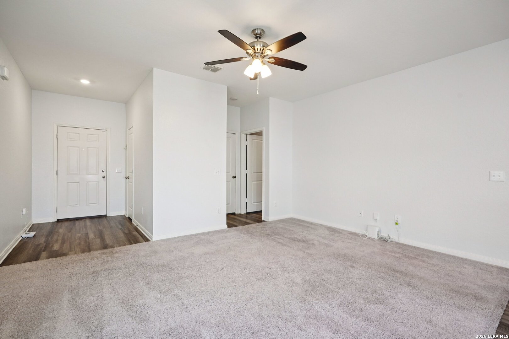 14359 Elkhorn