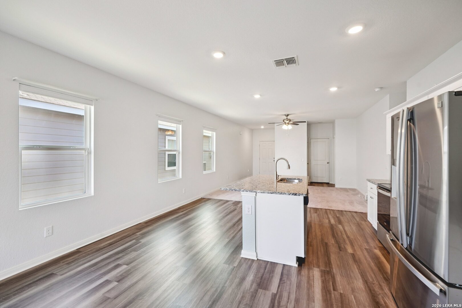 14359 Elkhorn
