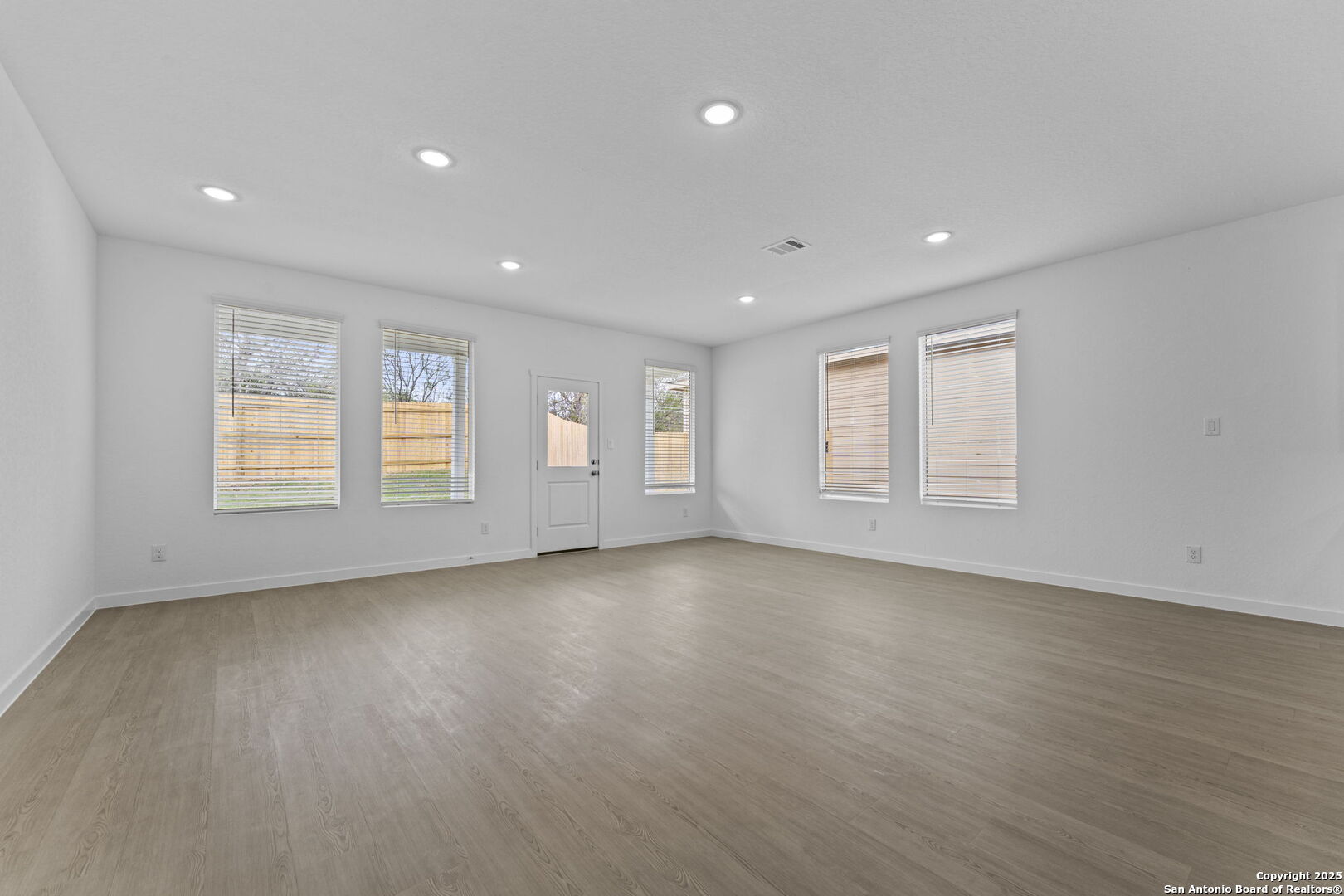 3808 Northaven