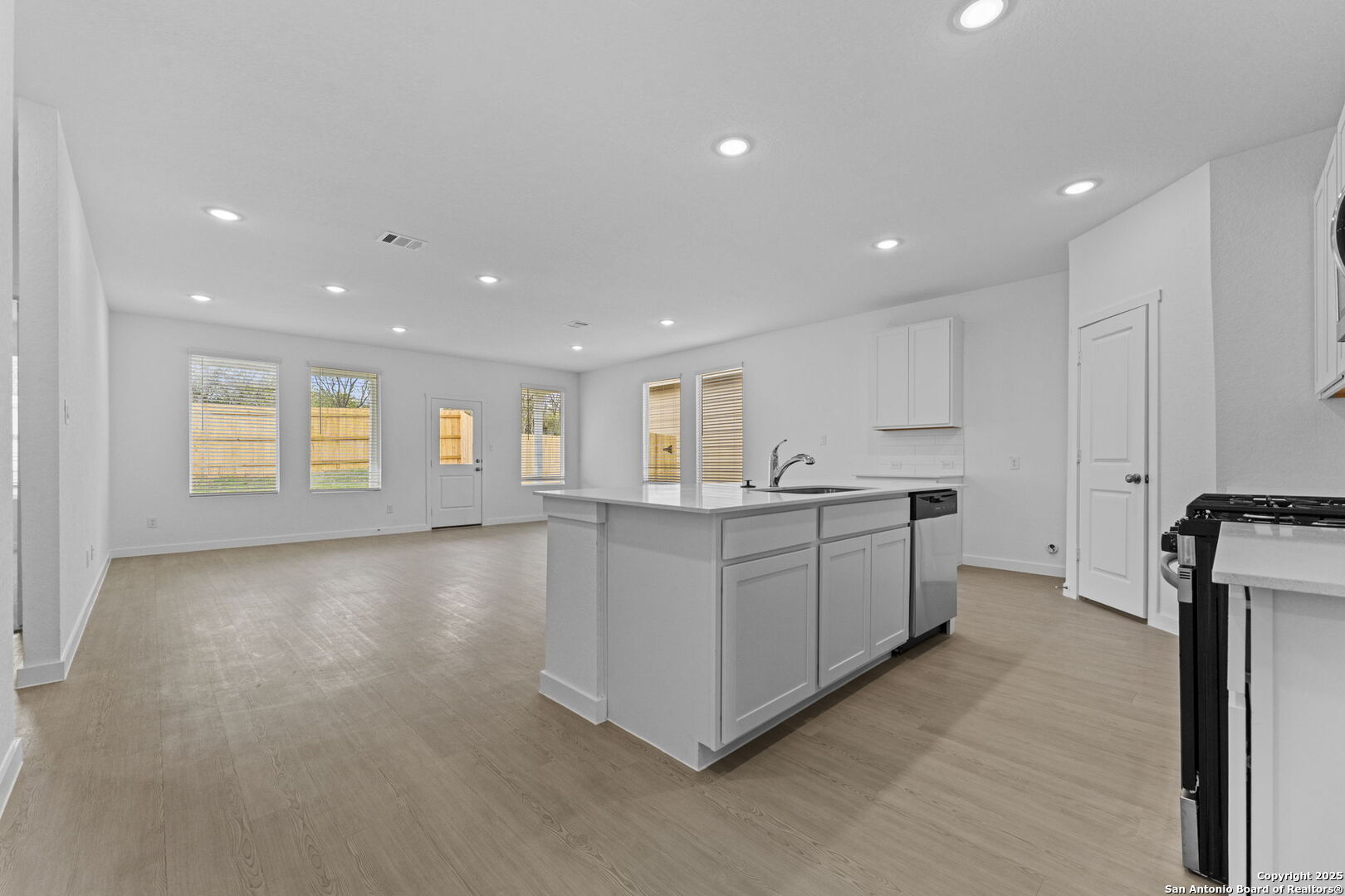 3808 Northaven