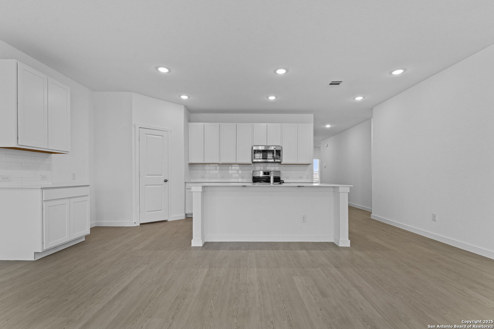 3808 Northaven