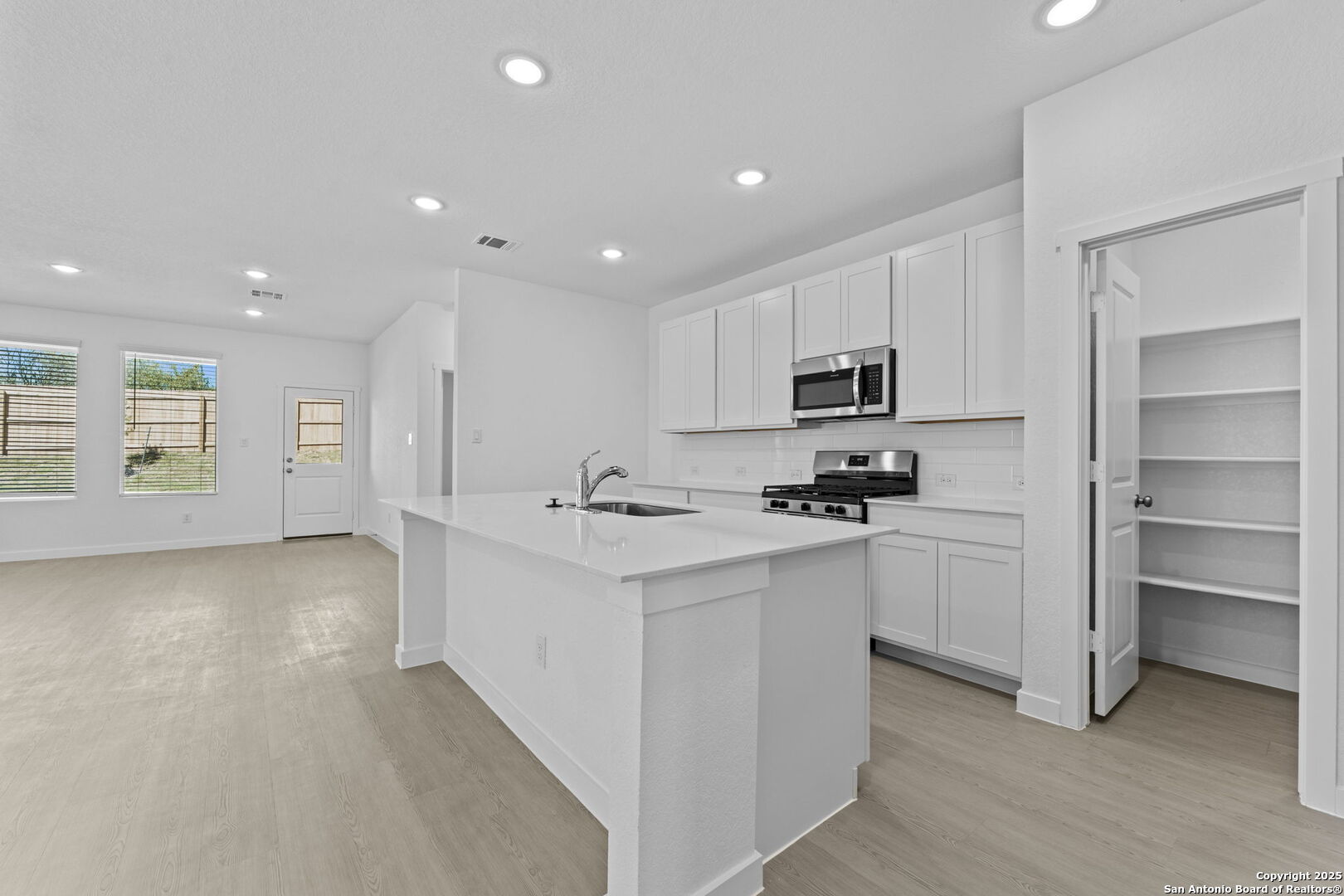 3820 Northaven