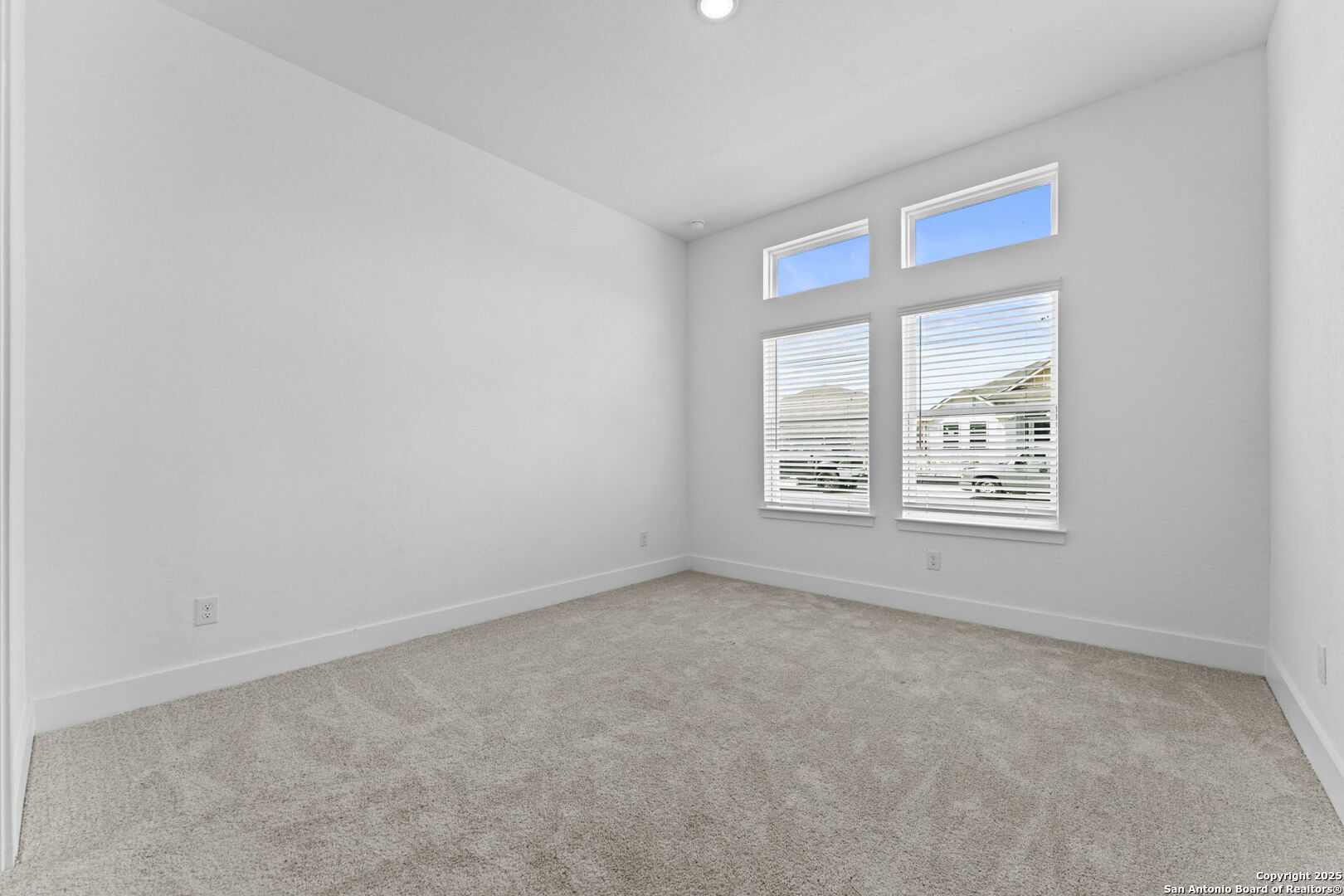 5512 Paschal Park