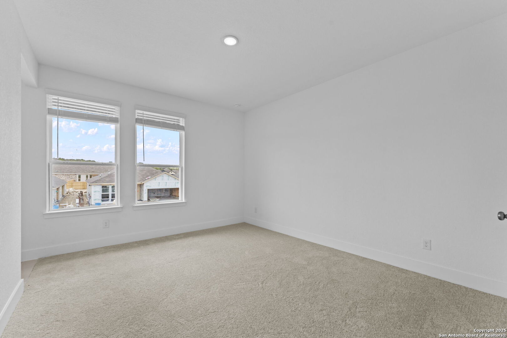 5512 Paschal Park