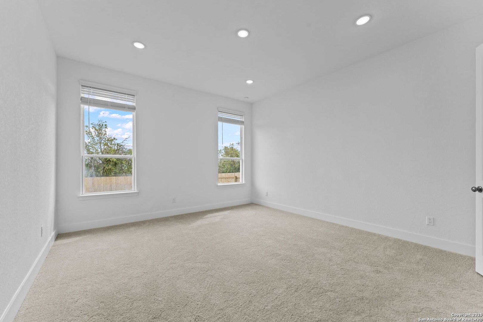 5512 Paschal Park