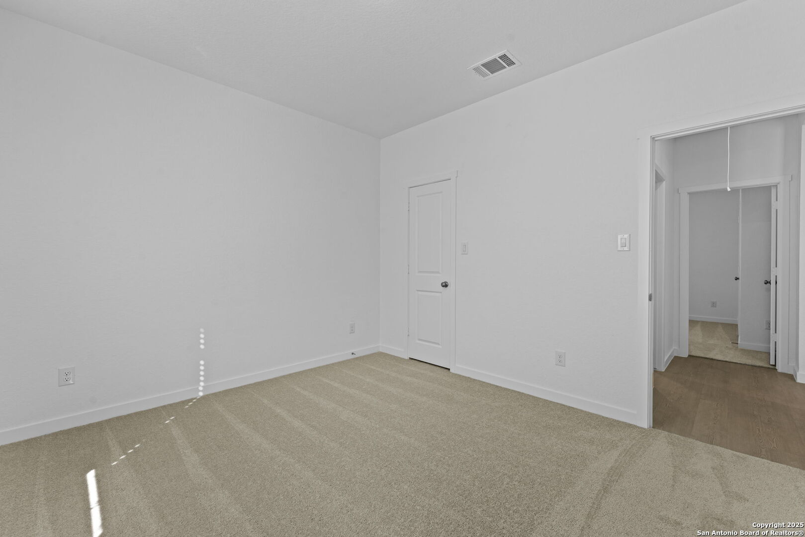 1240 Fox Wing Way